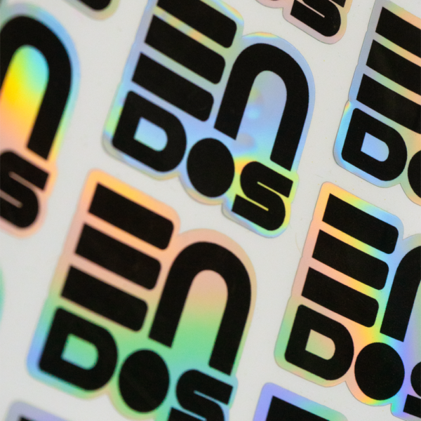Etiqueta en vinilo holográfico con tinta laser